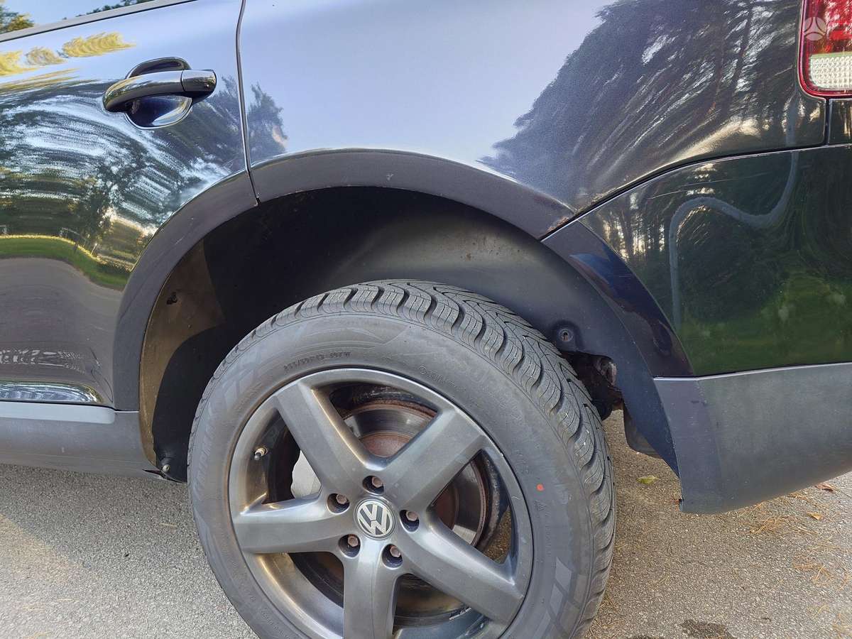 Volkswagen Touareg - 8