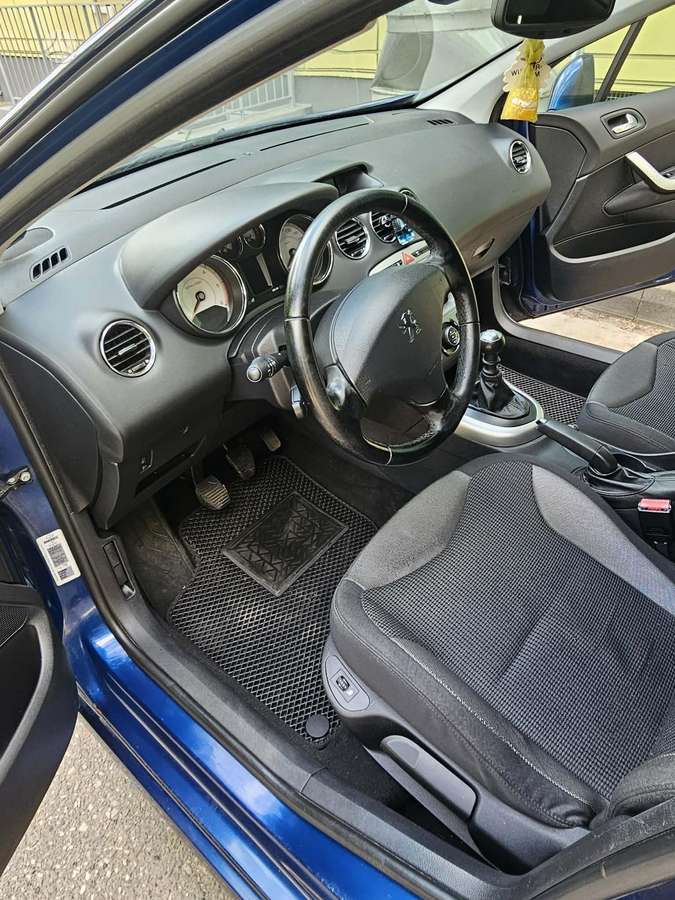 Peugeot 308 - 10