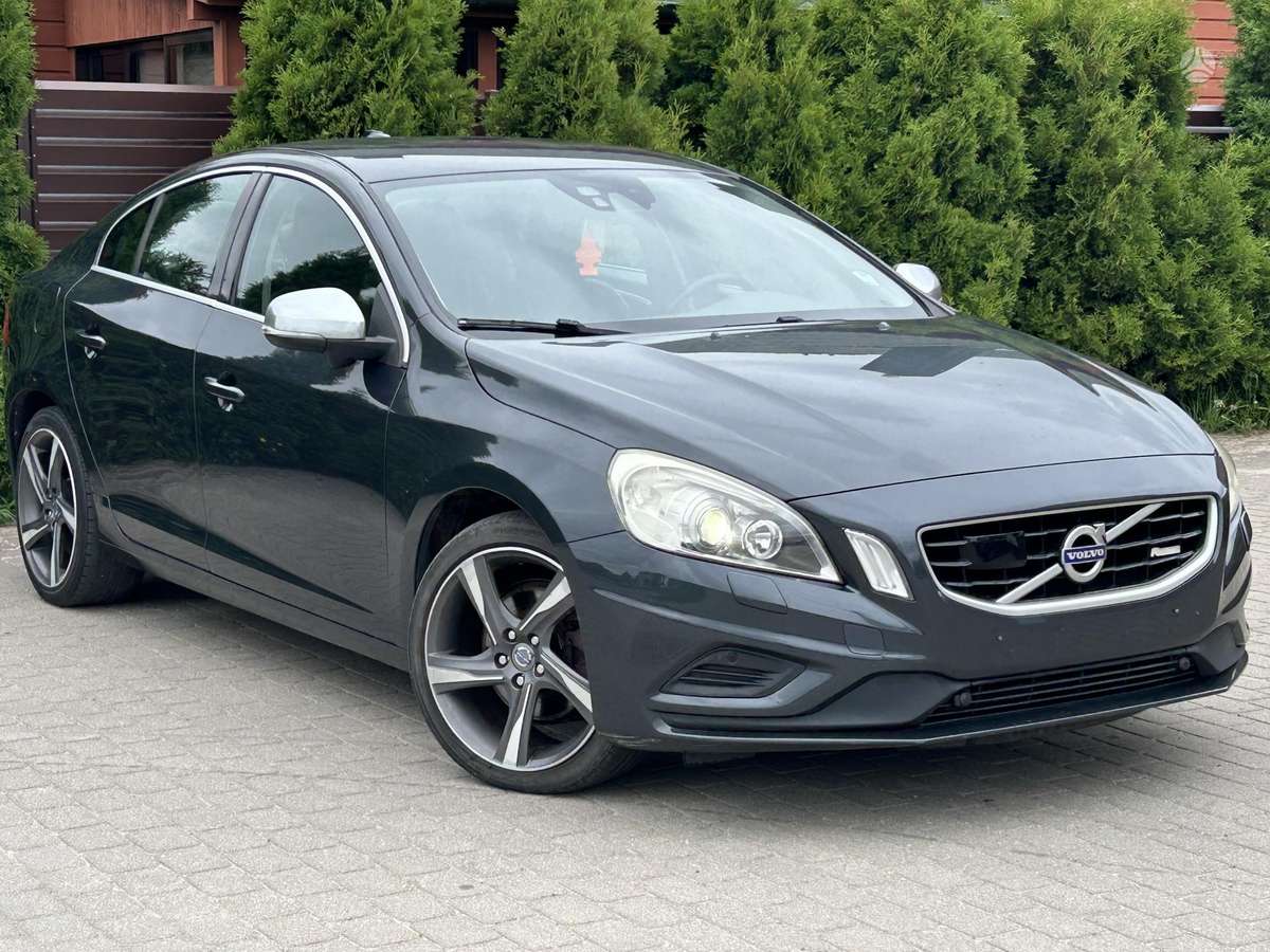 Volvo S60, 2.4 l., Седан