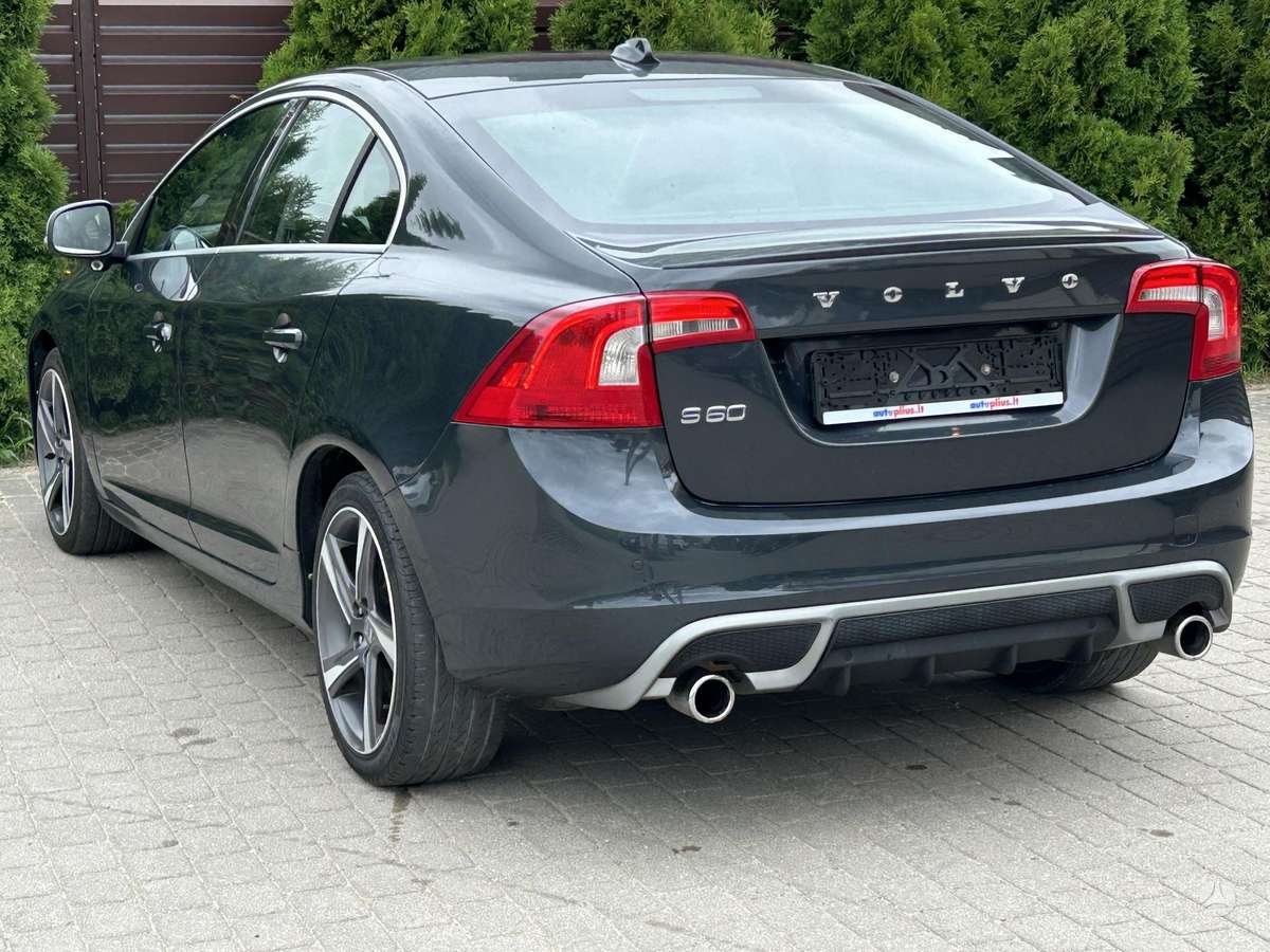 Volvo S60, 2.4 l., Седан