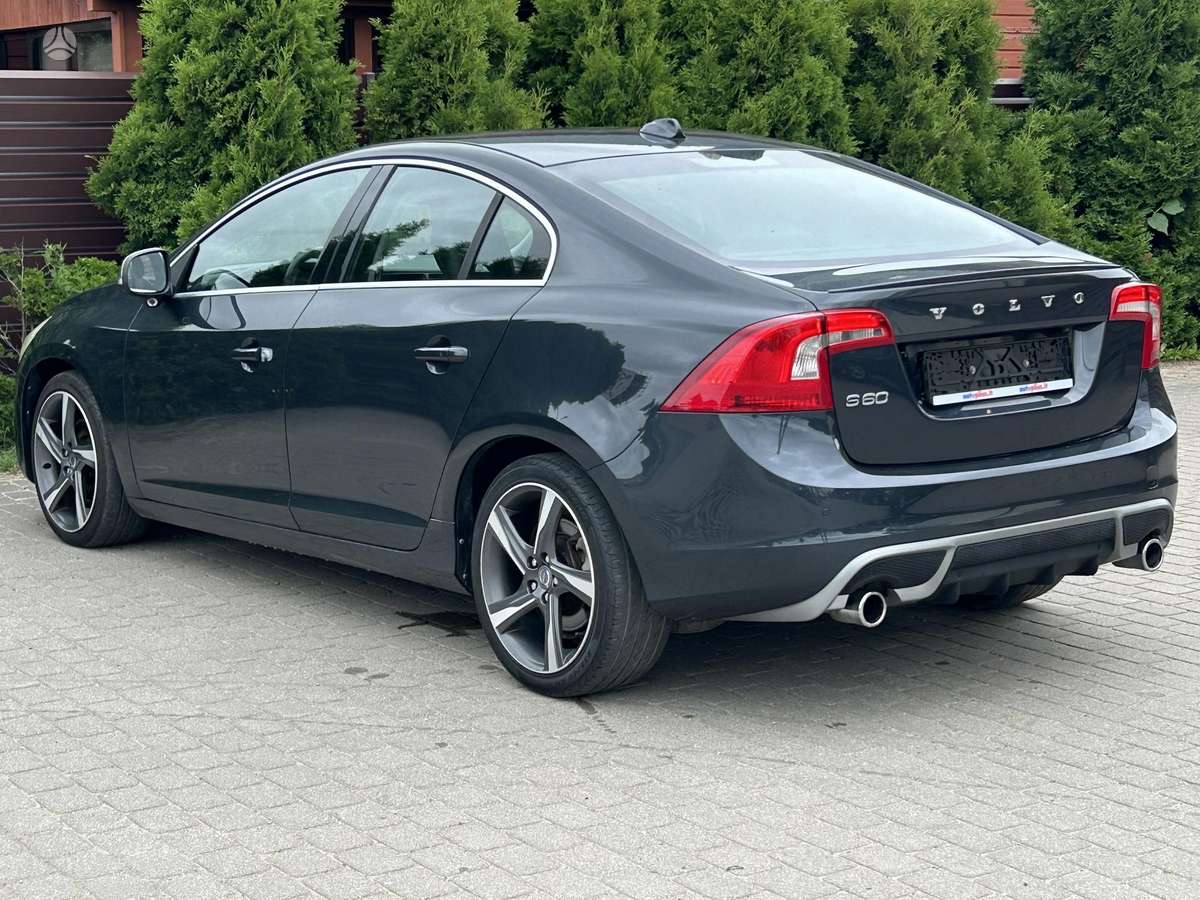 Volvo S60, 2.4 l., Седан