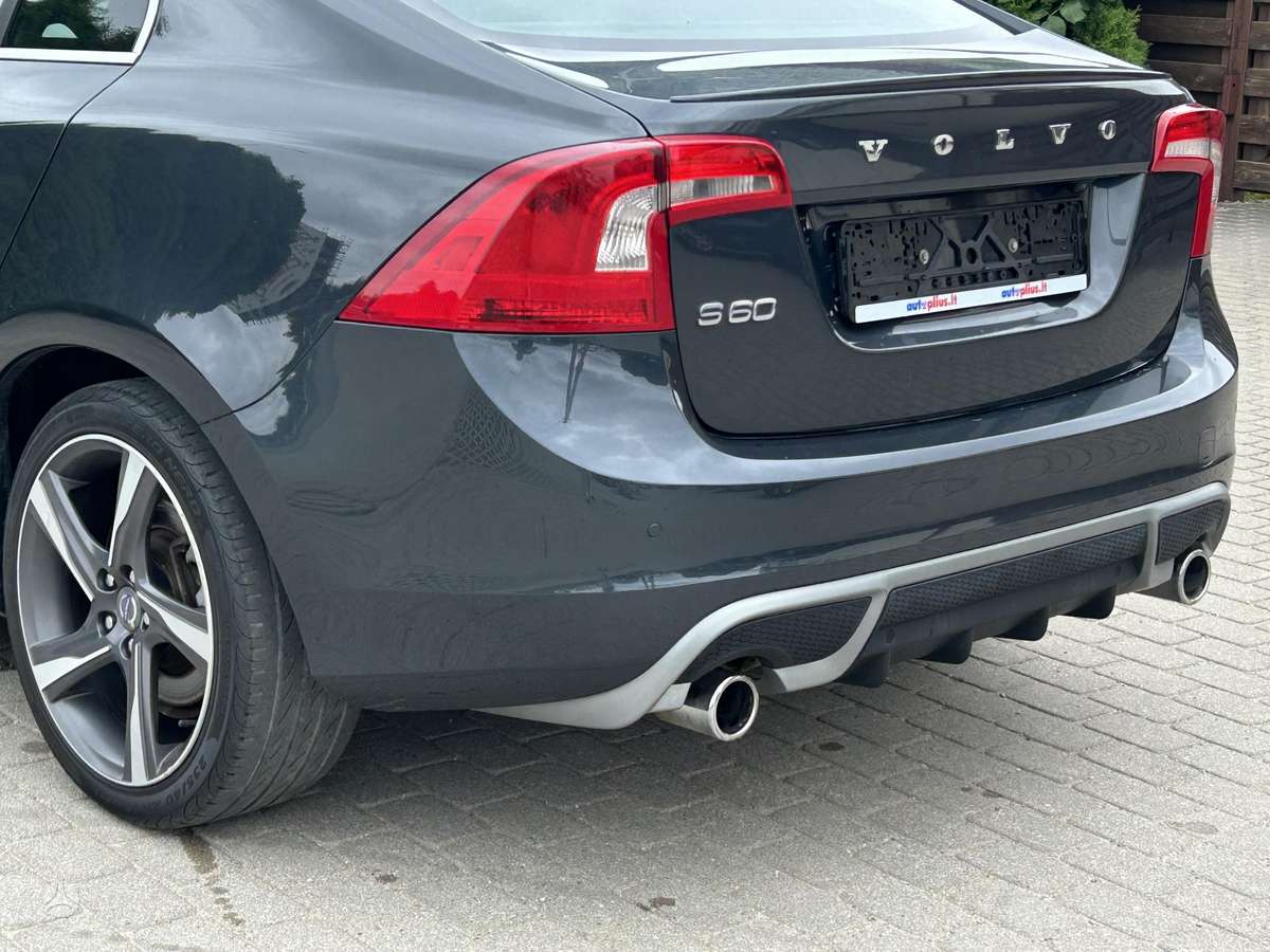 Volvo S60 - 9