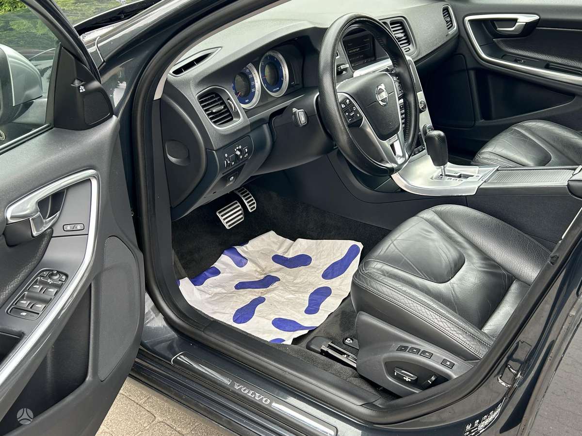 Volvo S60 - 12