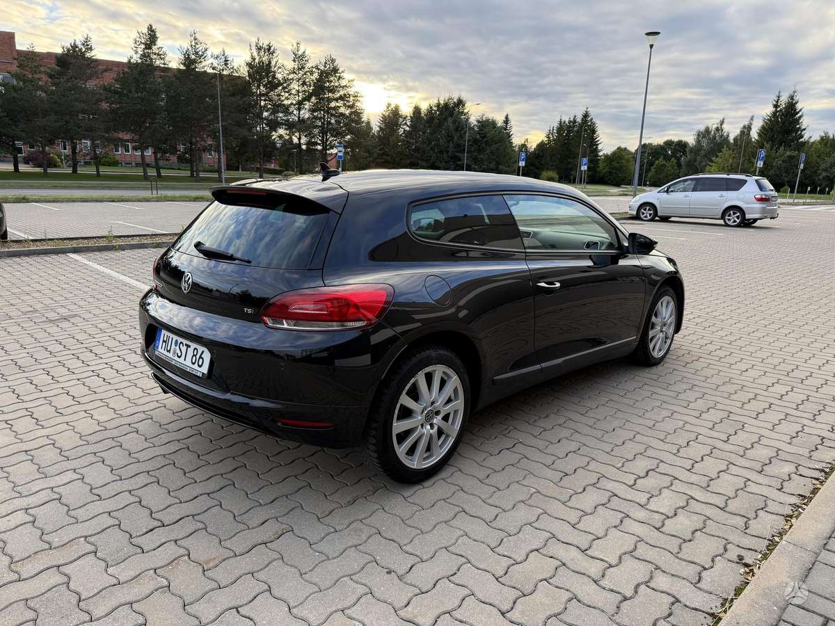 Volkswagen Scirocco, 1.4 l., Хэтчбек