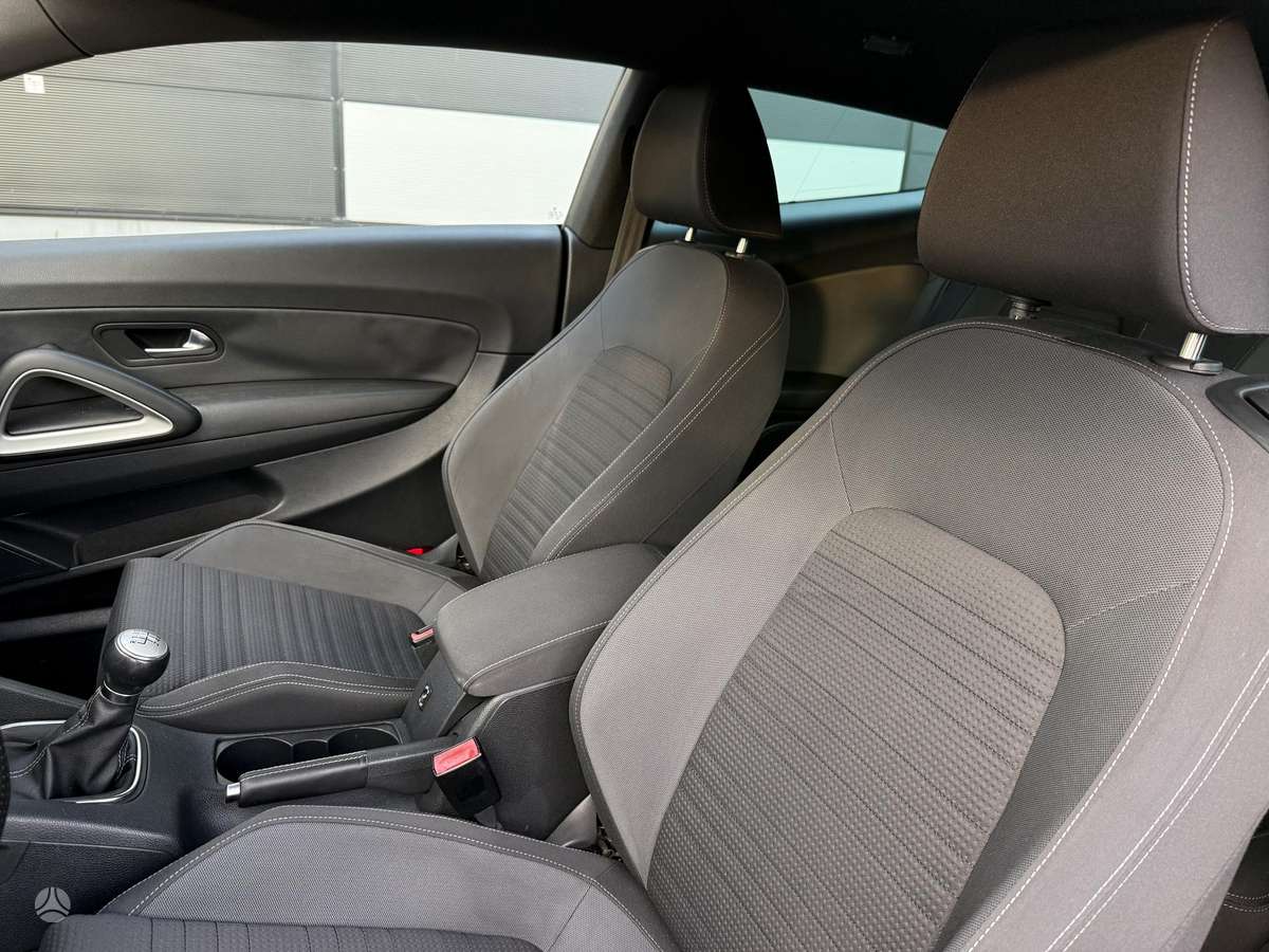 Volkswagen Scirocco, 1.4 l., Хэтчбек
