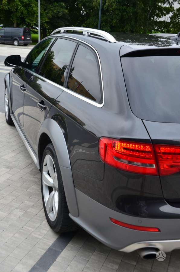 Audi A4 allroad, 3.0 l., Универсал