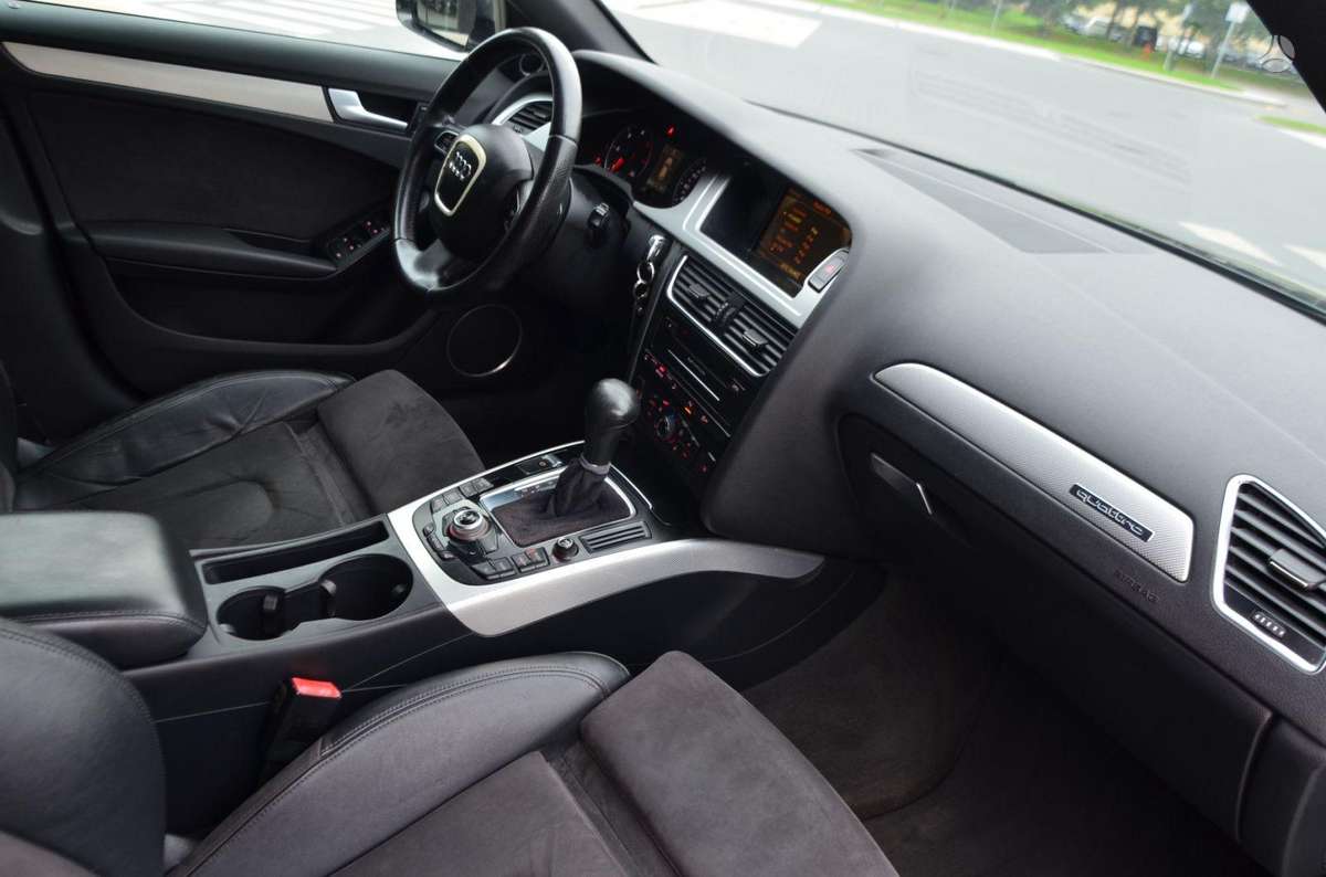Audi A4 allroad, 3.0 l., Универсал
