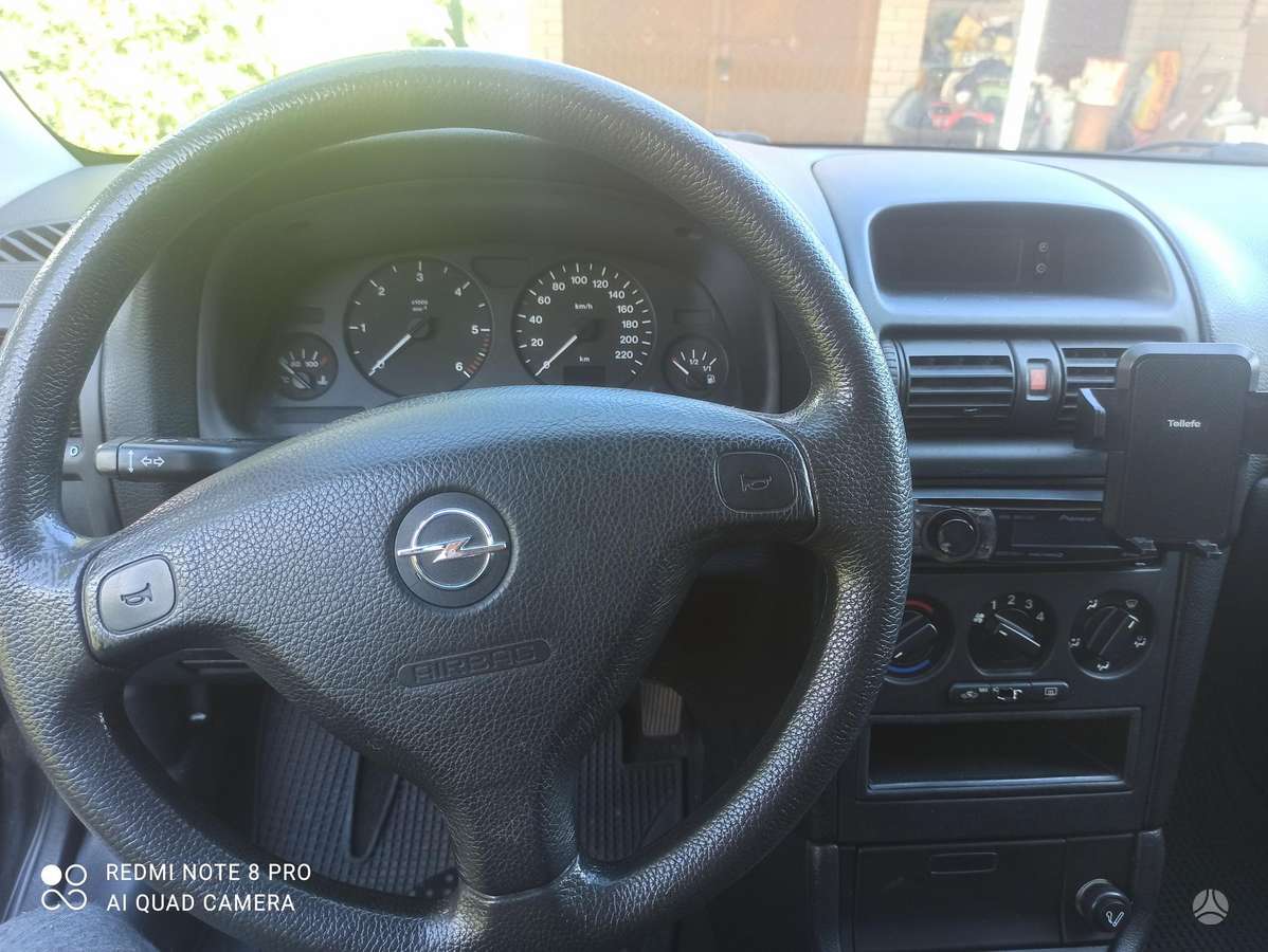 Opel Astra, 1.7 l., hatchback