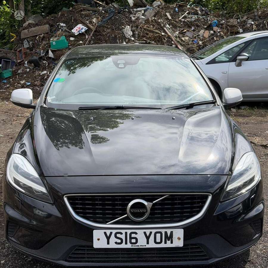 Volvo V40, 2.0 l., Хэтчбек