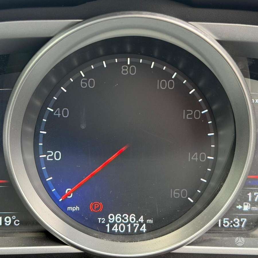 Volvo V40, 2.0 l., Хэтчбек