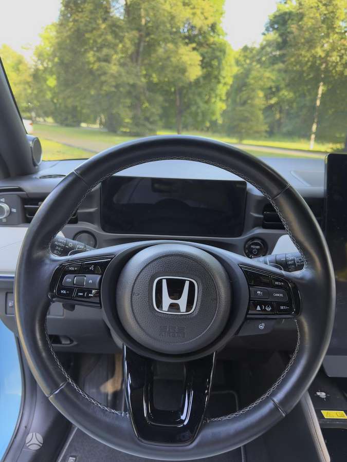 Honda e:Ny1, hatchback