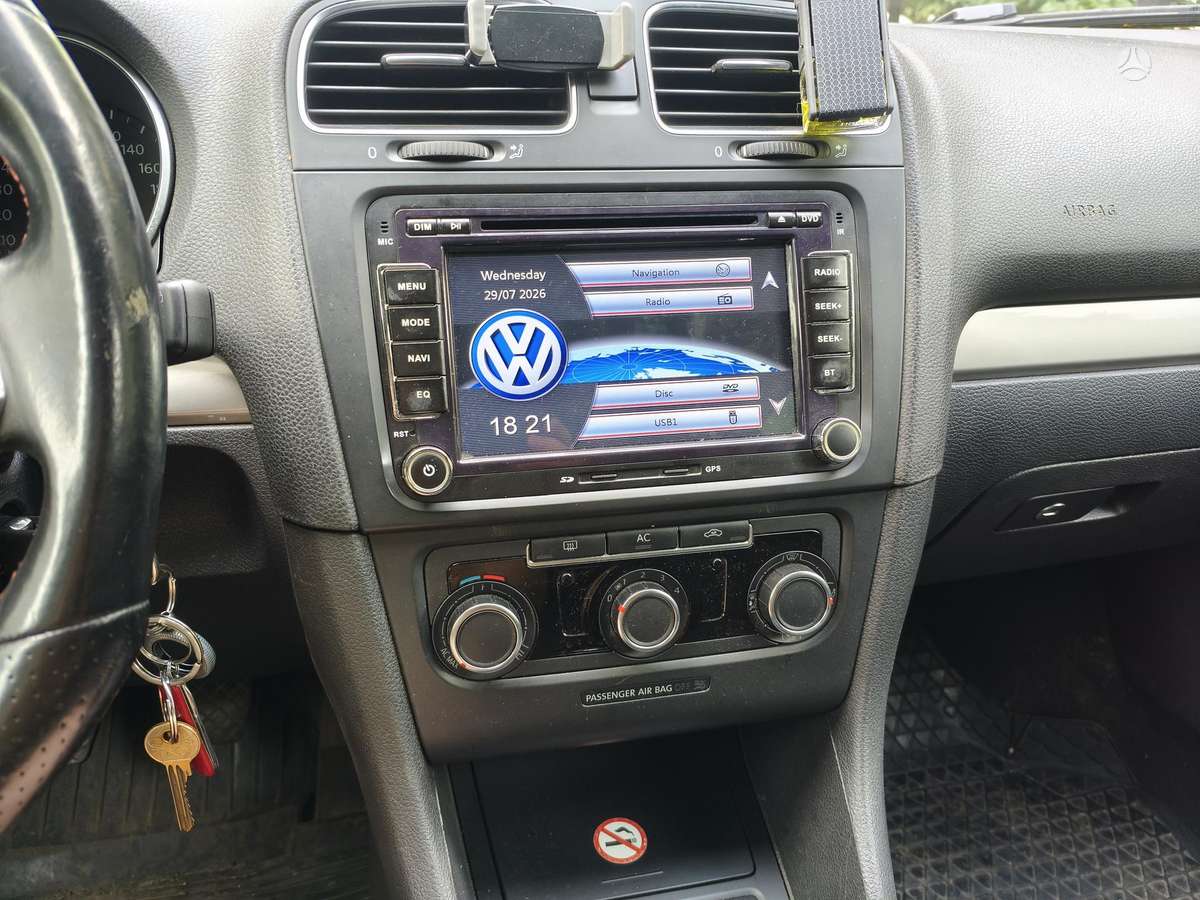 Volkswagen Golf, 1.2 l., hatchback