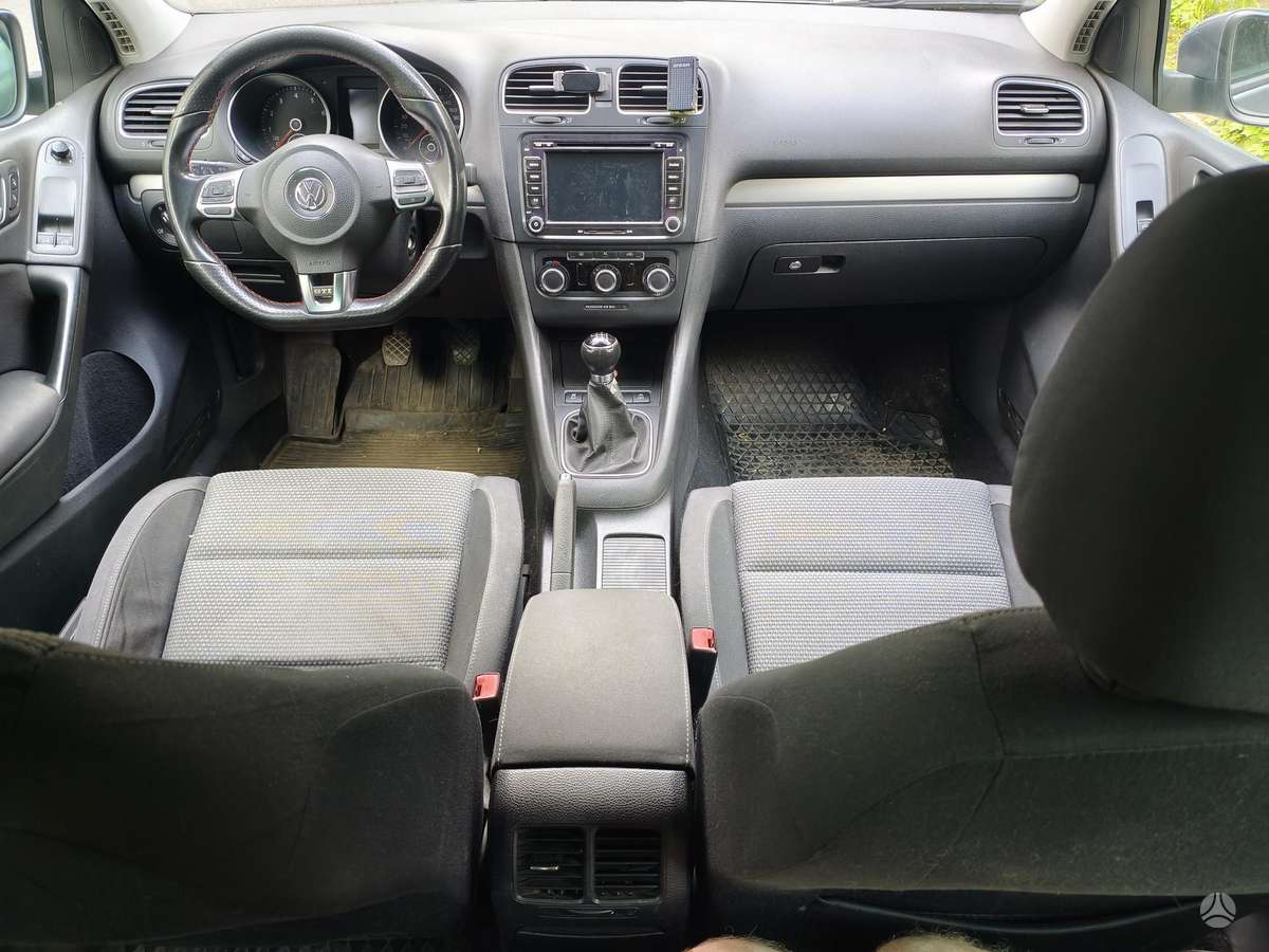 Volkswagen Golf, 1.2 l., hatchback