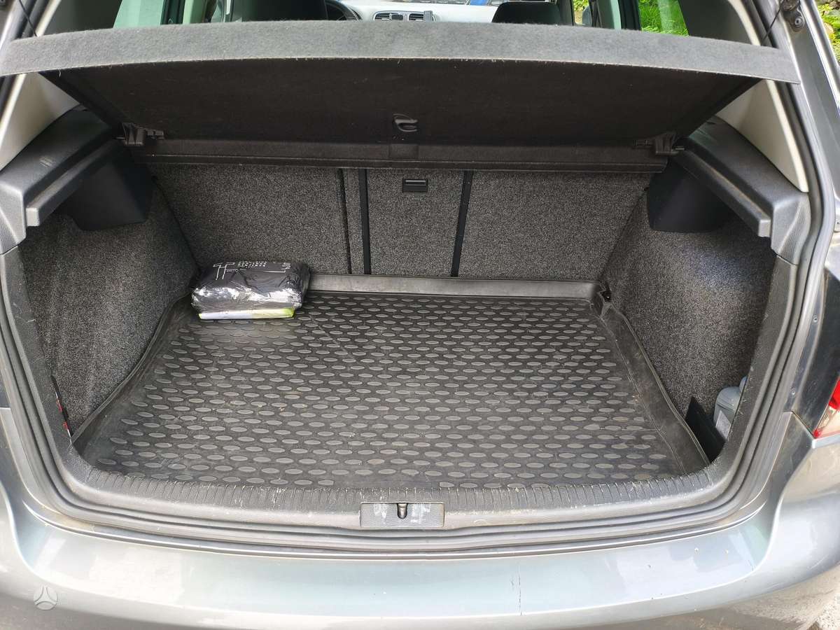 Volkswagen Golf, 1.2 l., hatchback