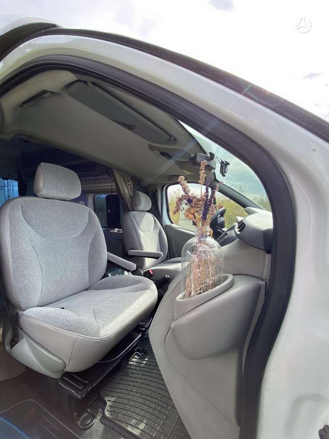 Renault Trafic 2.5 DCi 150, campers
