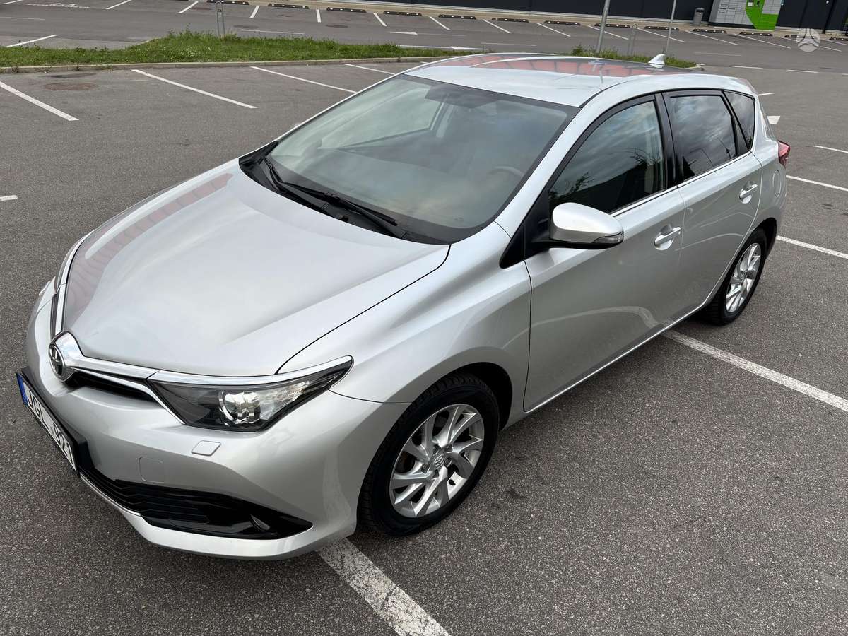 Toyota Auris - 7