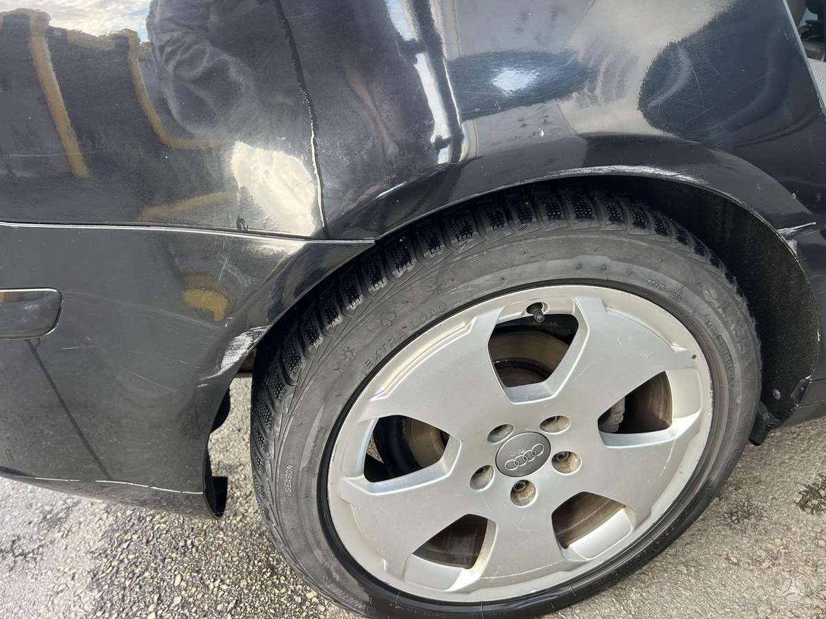 Audi A3, 1.8 l., Хэтчбек