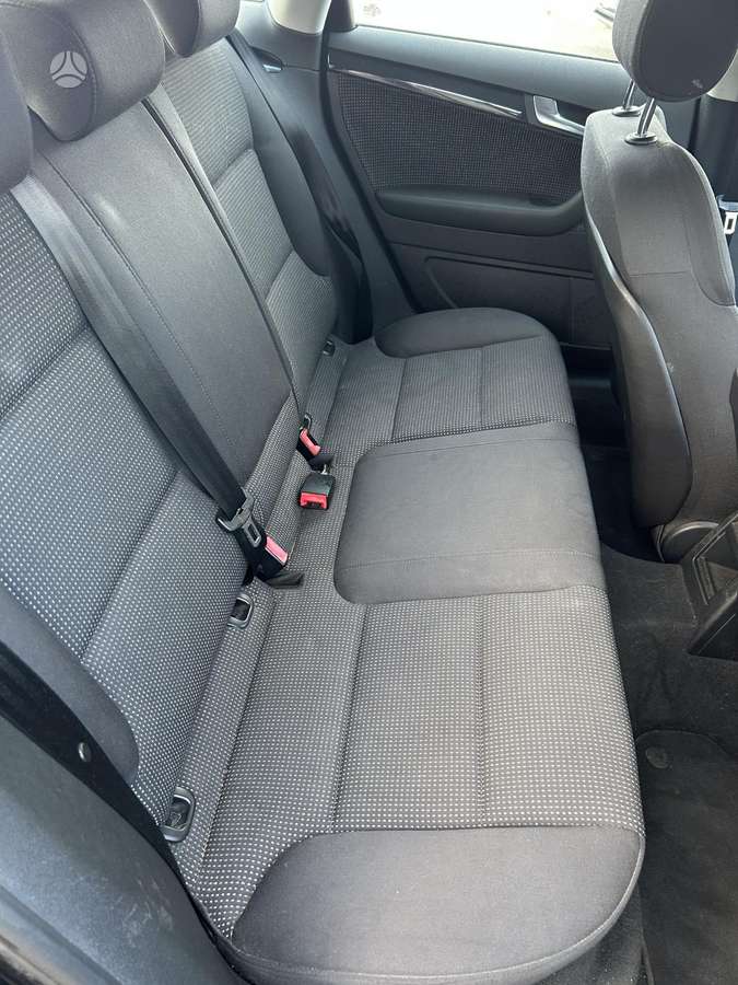 Audi A3, 1.8 l., hatchback