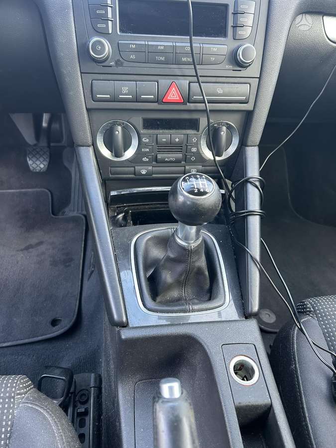 Audi A3, 1.8 l., Хэтчбек
