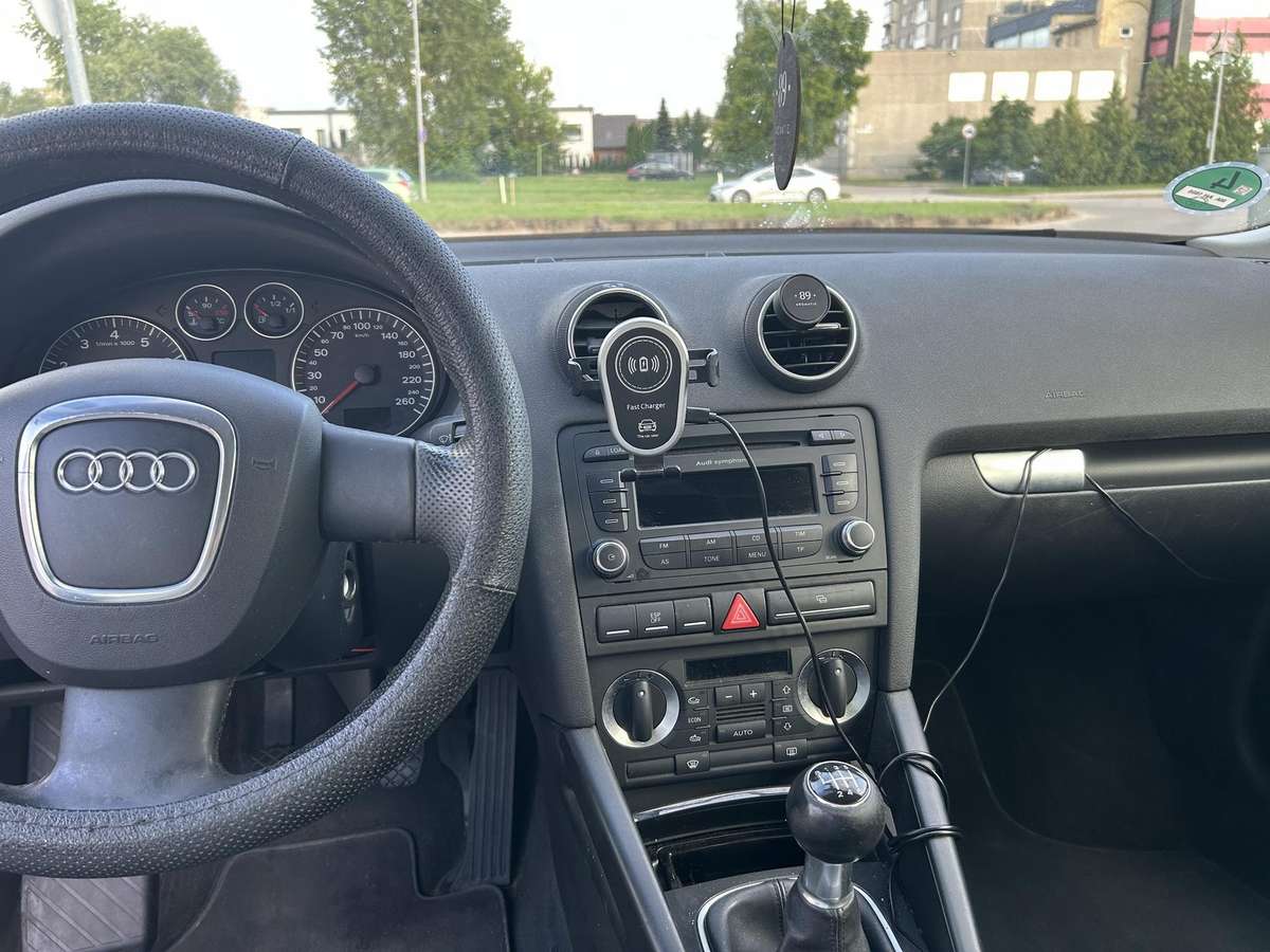 Audi A3, 1.8 l., Хэтчбек