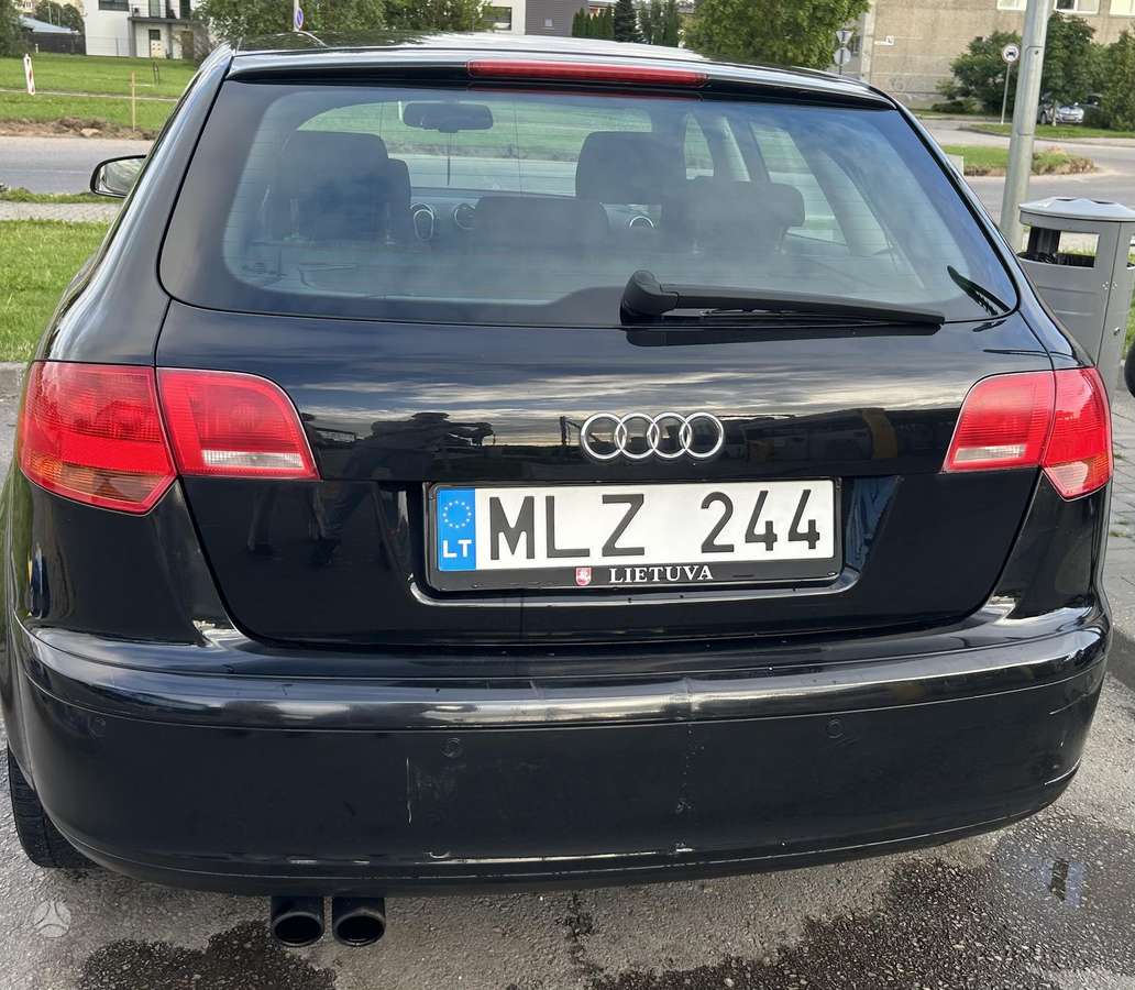 Audi A3, 1.8 l., hatchback