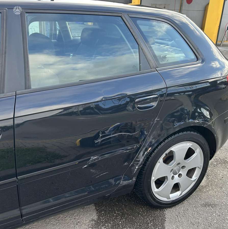 Audi A3, 1.8 l., Хэтчбек