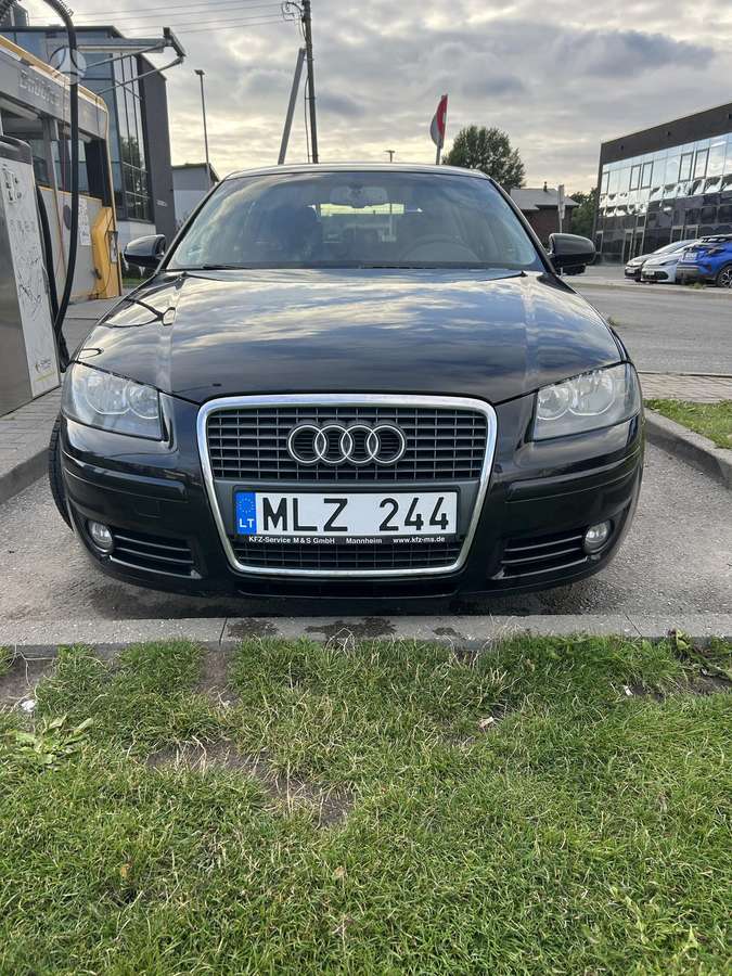 Audi A3, 1.8 l., Хэтчбек