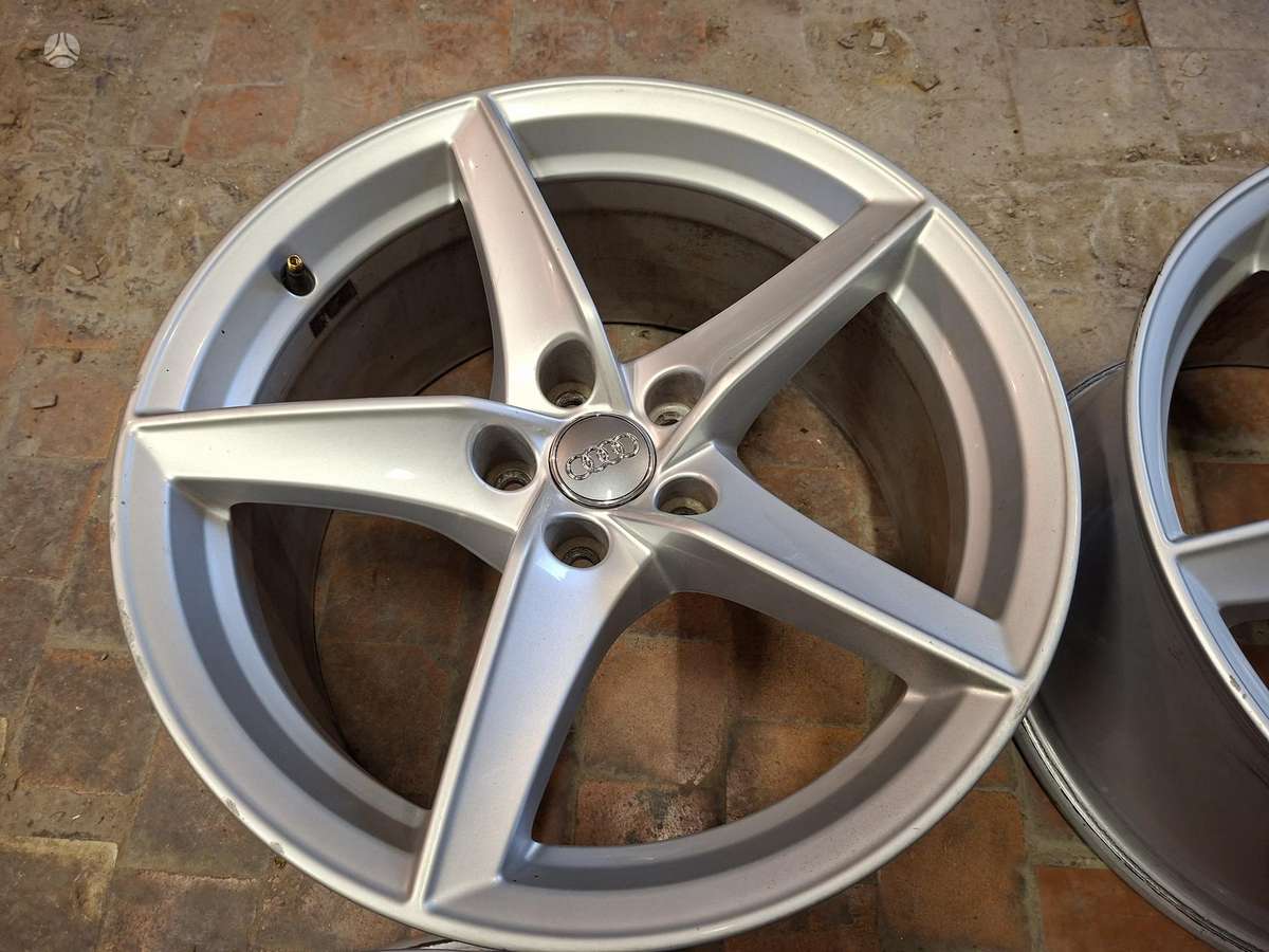 Audi A5  ET29, light alloy, R18