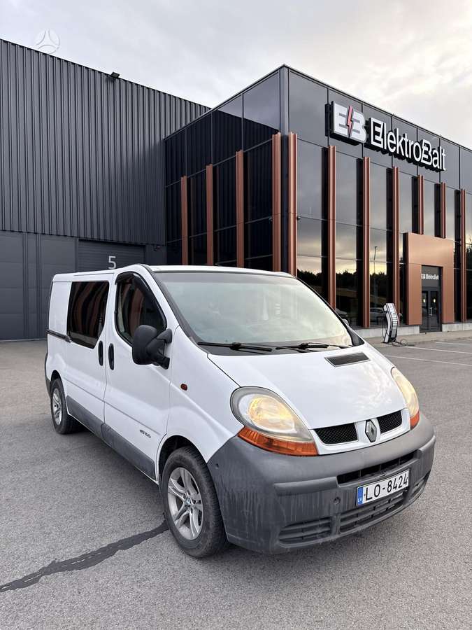Renault Trafic - 2