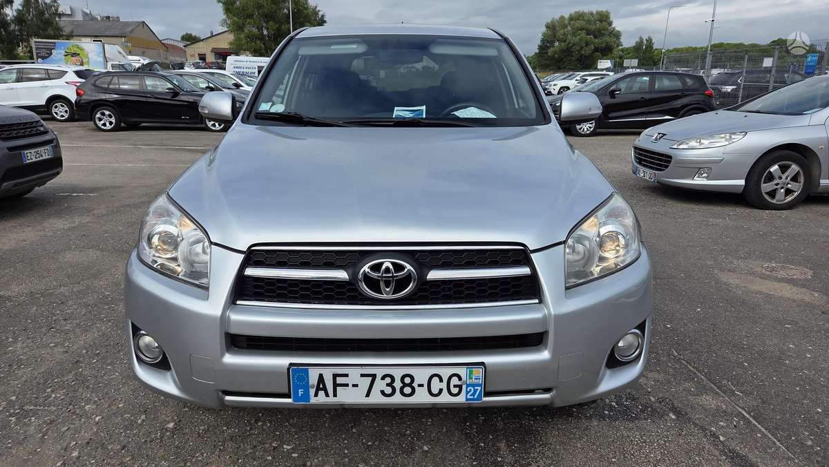 Toyota RAV4 - 3