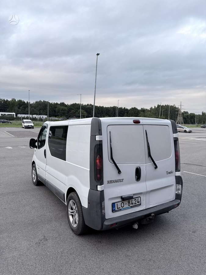 Renault Trafic - 9