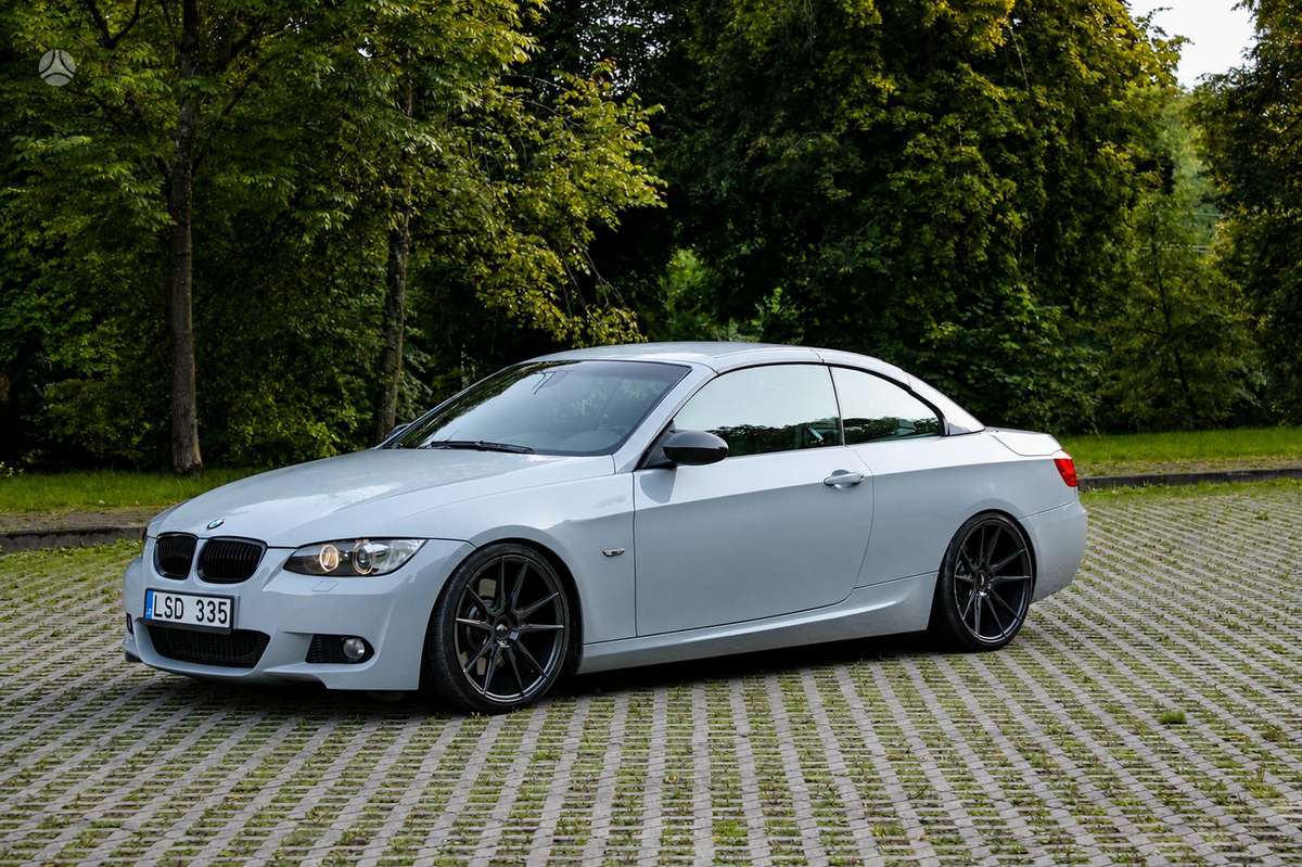 BMW 335, kabrioletas