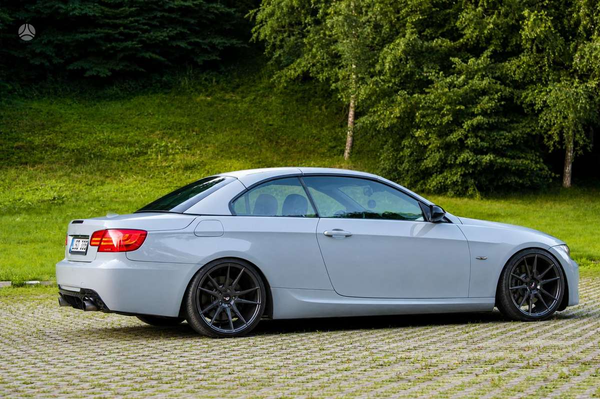 BMW 335, kabrioletas