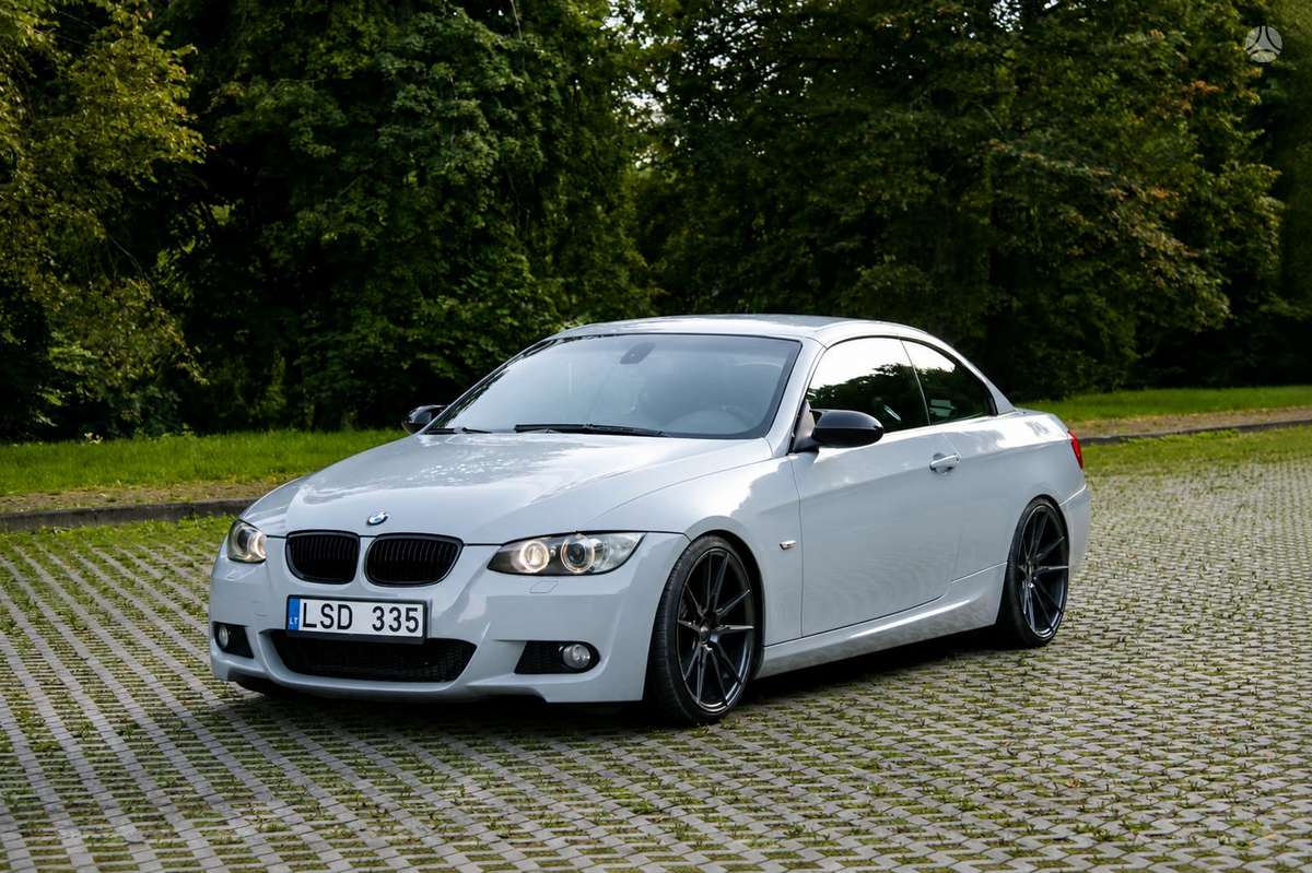 BMW 335, kabrioletas