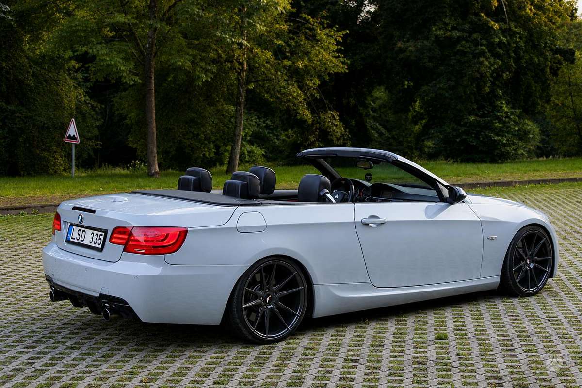 BMW 335, kabrioletas