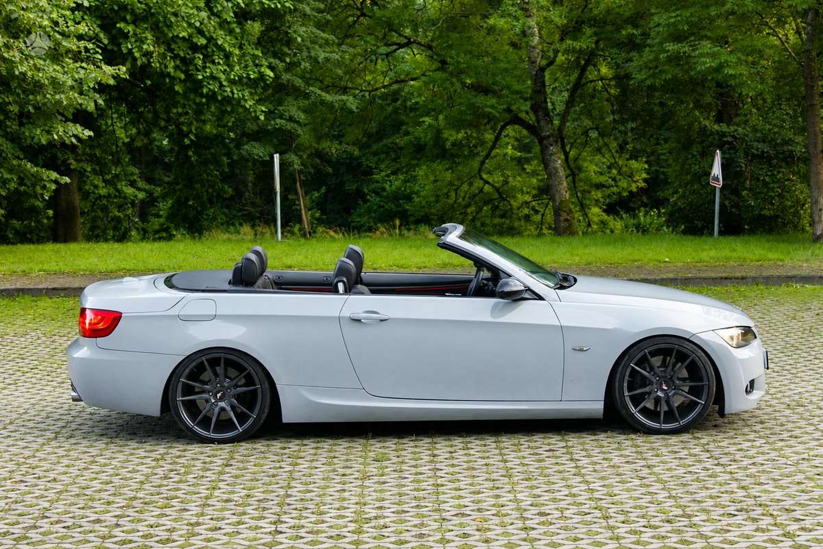 BMW 335, kabrioletas