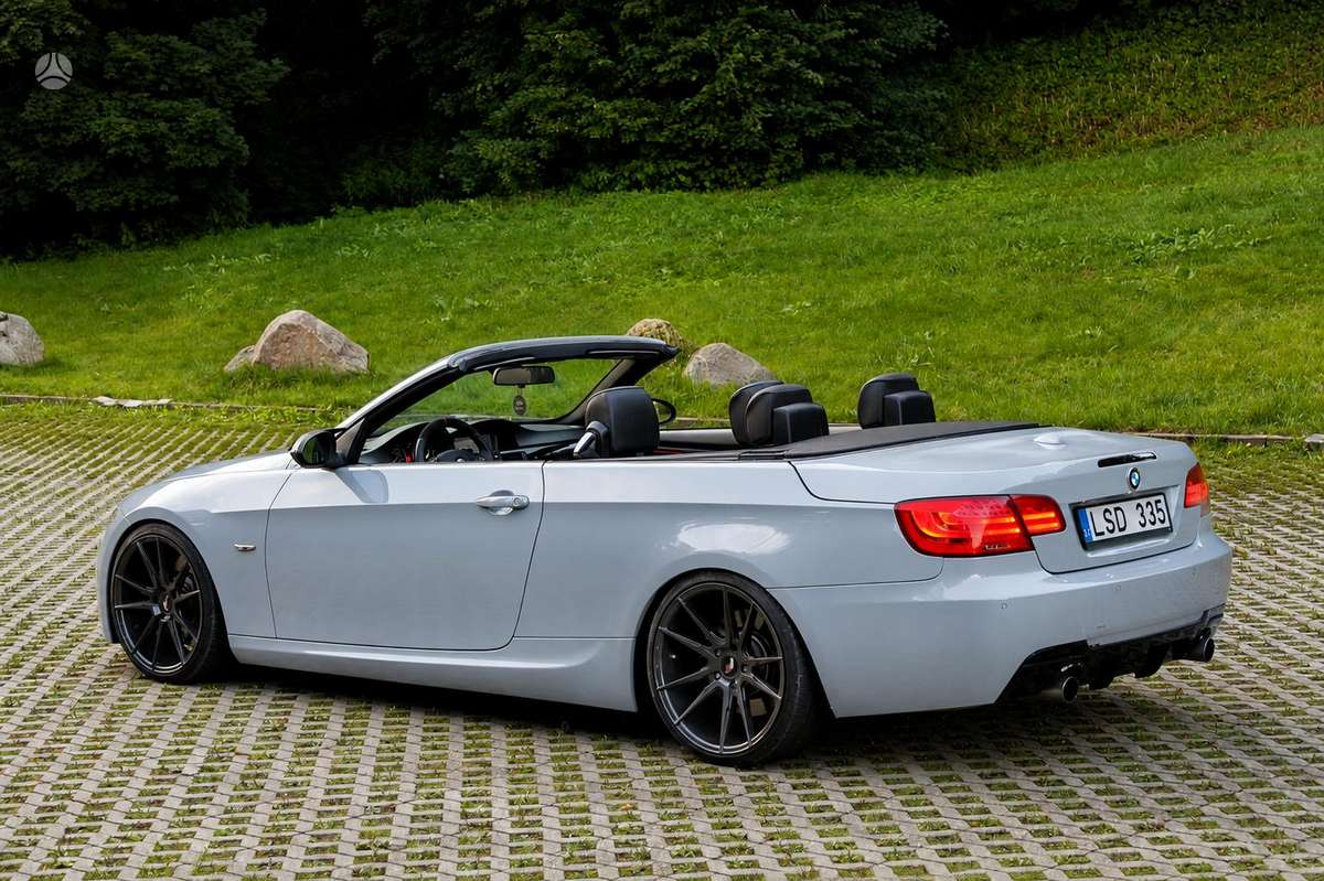 BMW 335, kabrioletas