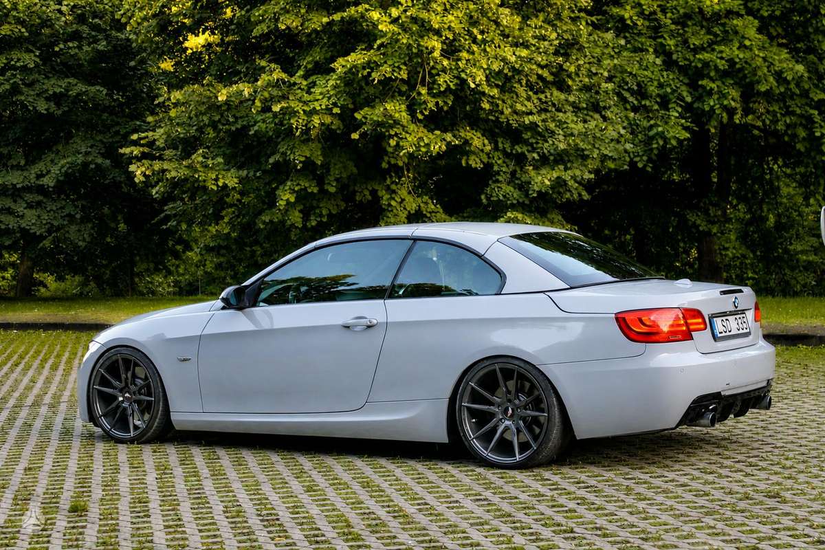BMW 335, kabrioletas