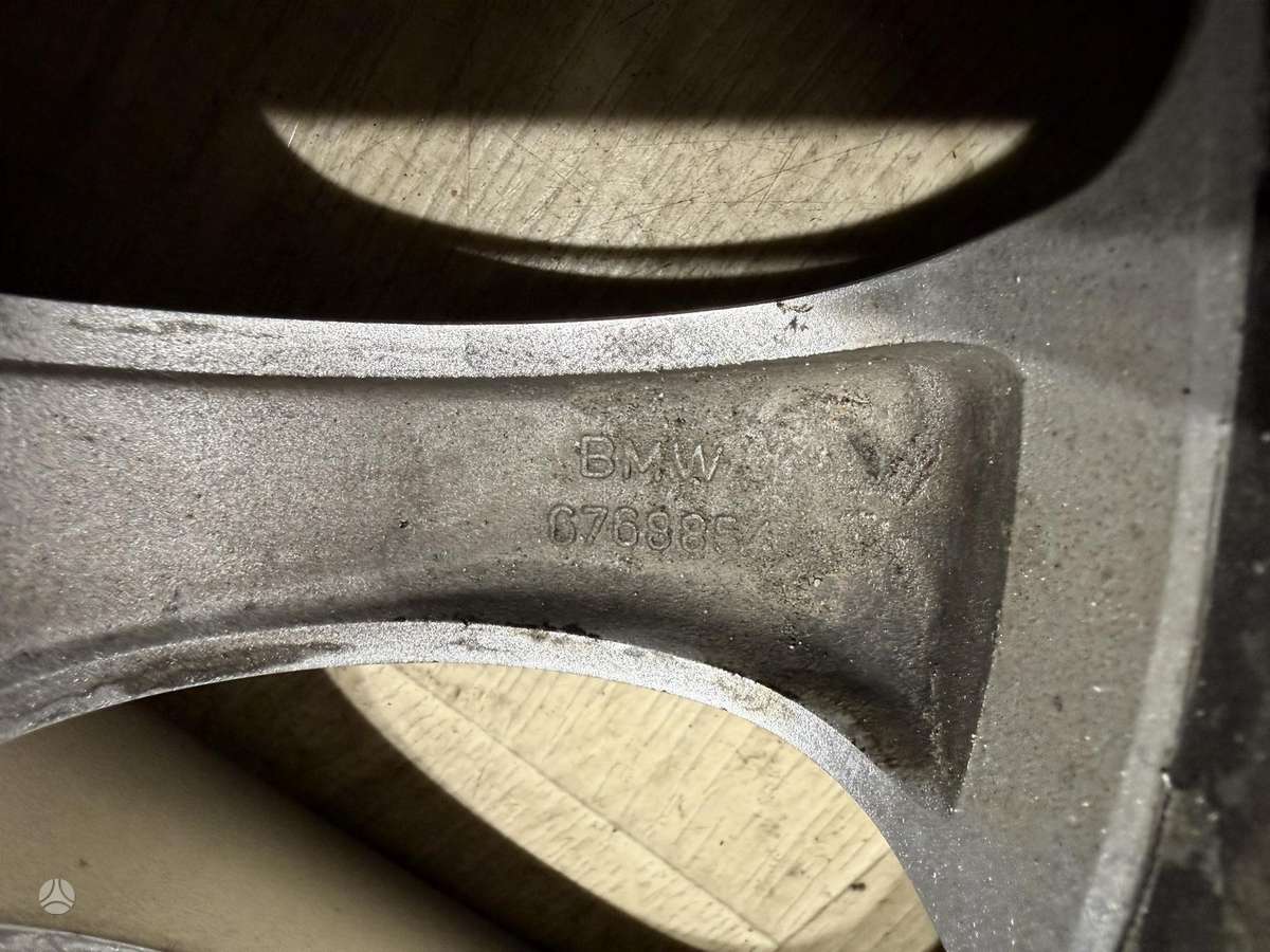 BMW E90 skirt. pločių, легкосплавные , R17