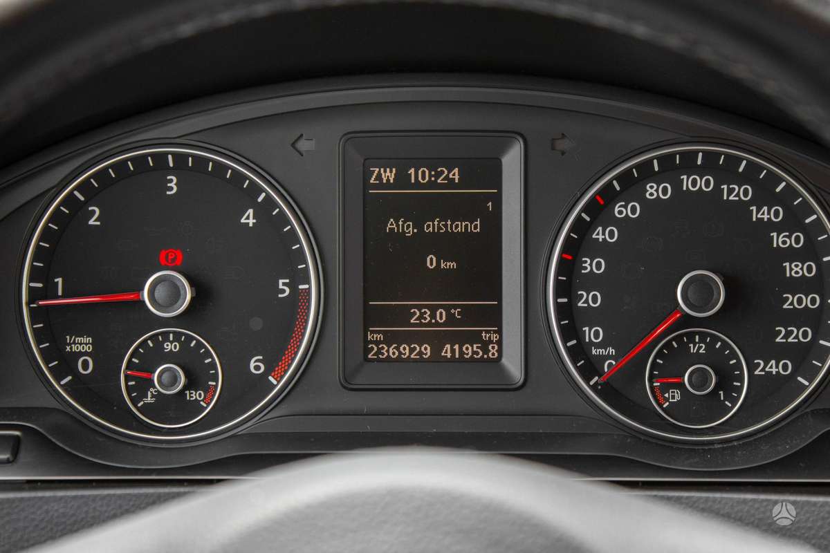 Volkswagen Multivan, 2.0 l., Минивэн