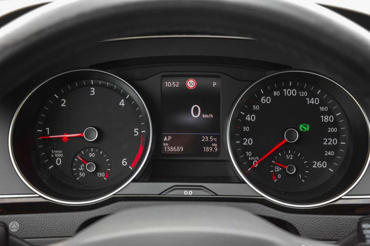 Volkswagen Passat, 2.0 l., Универсал