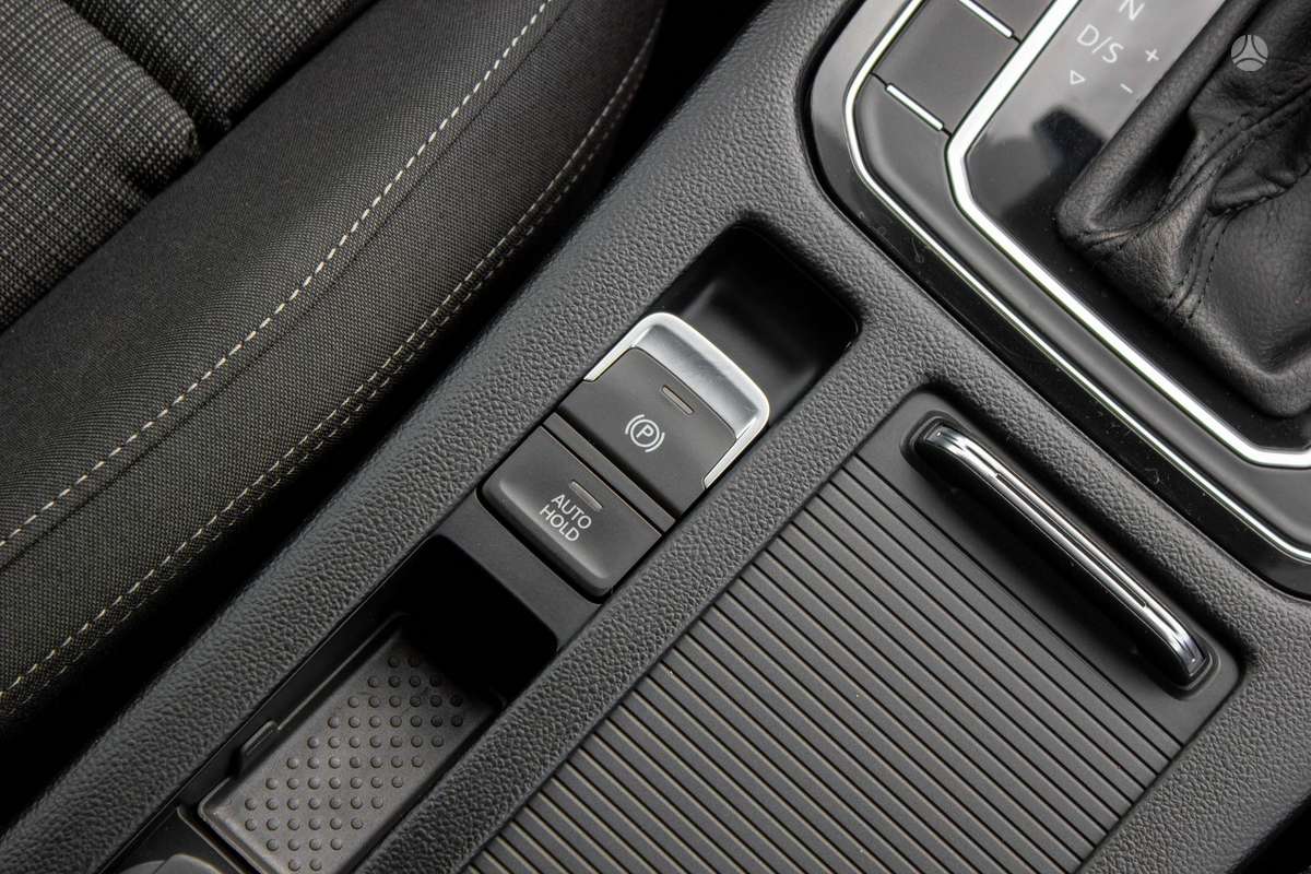 Volkswagen Passat, 2.0 l., Универсал