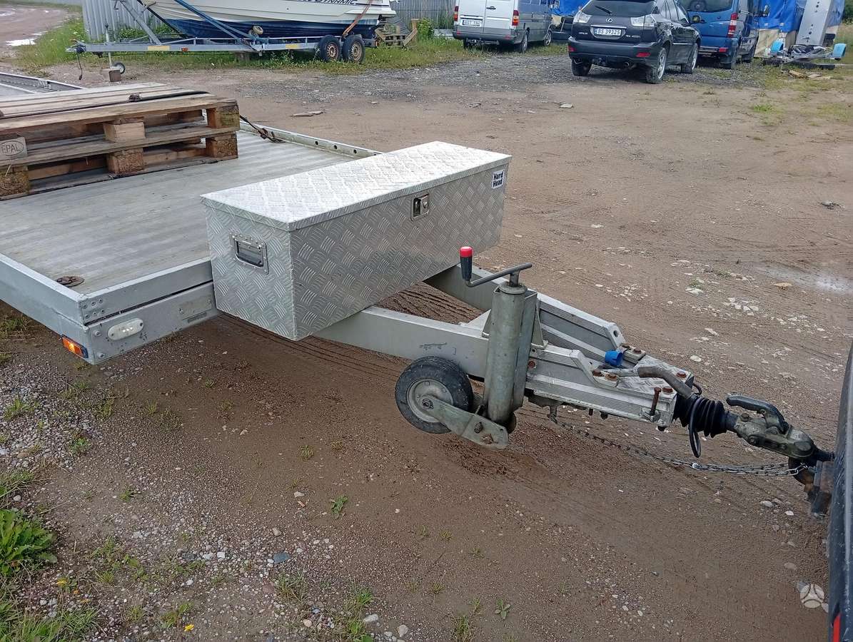 Jumbo AGADOS, auto transporter