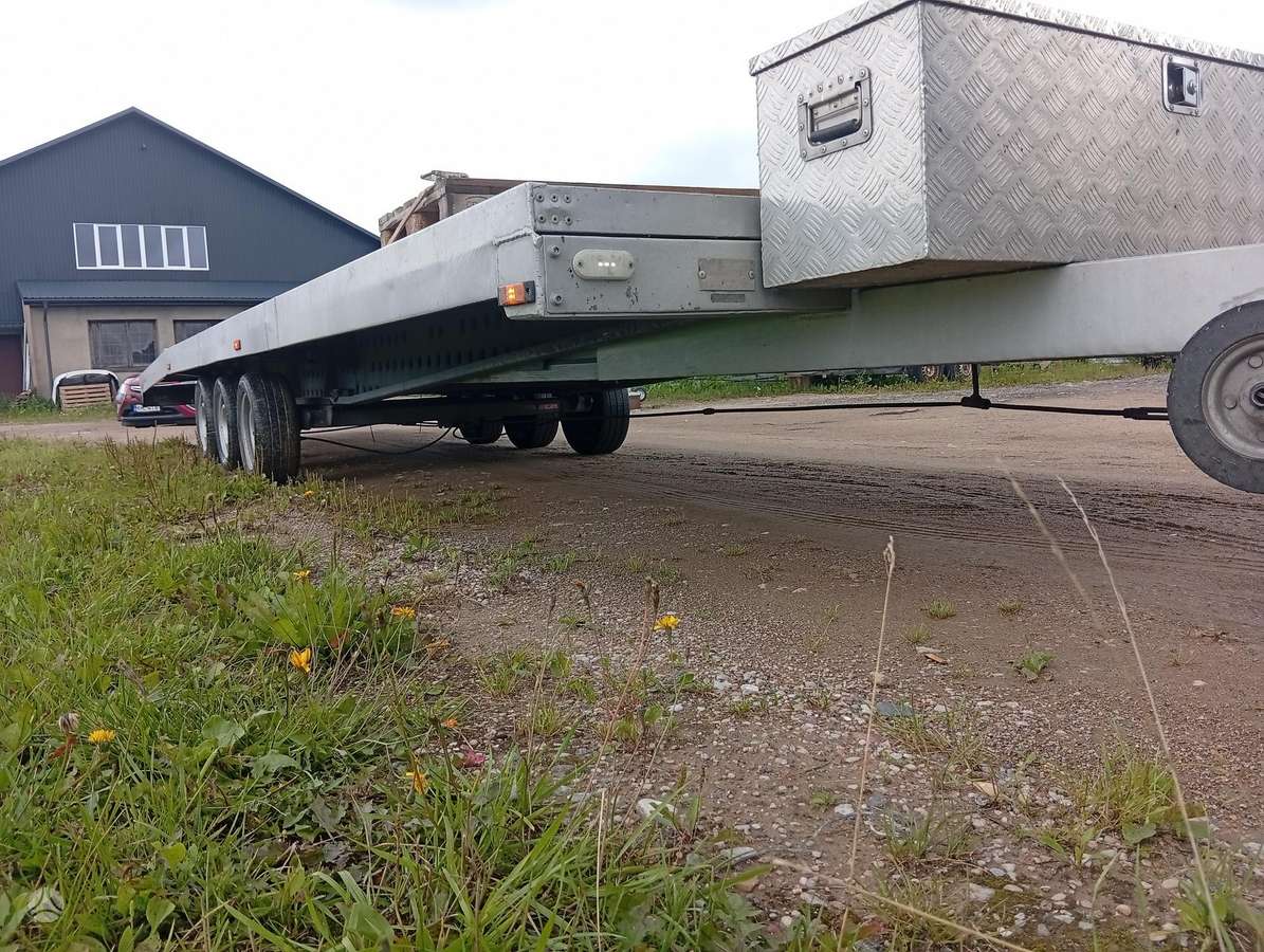 Jumbo AGADOS, autovežio