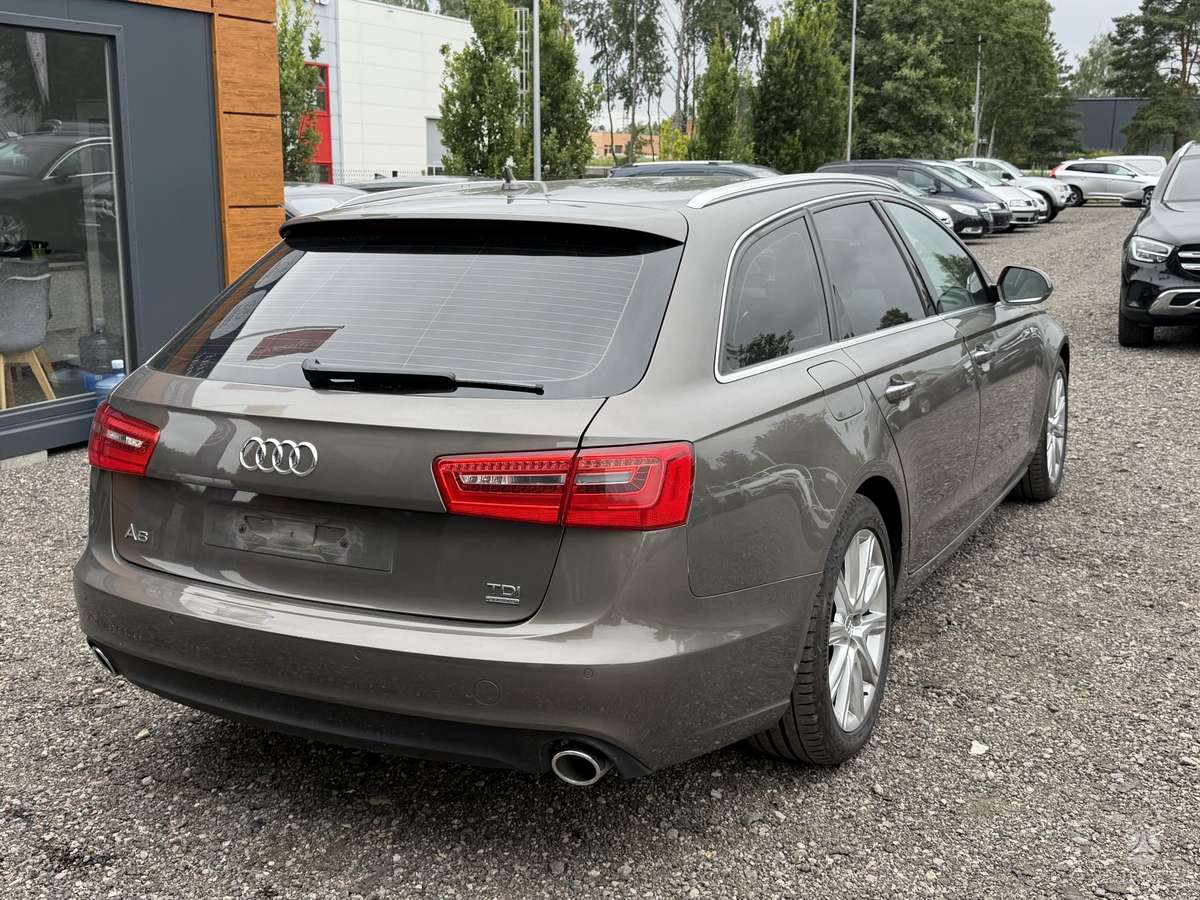 Audi A6, 3.0 l., Универсал