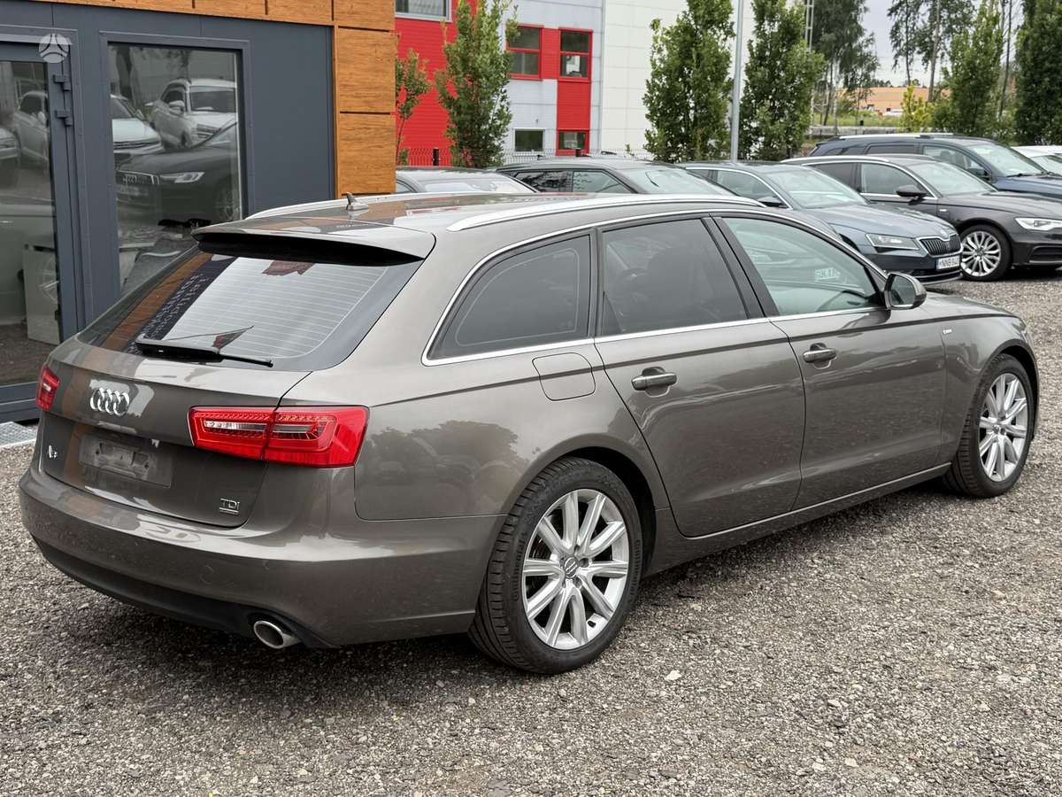 Audi A6, 3.0 l., wagon