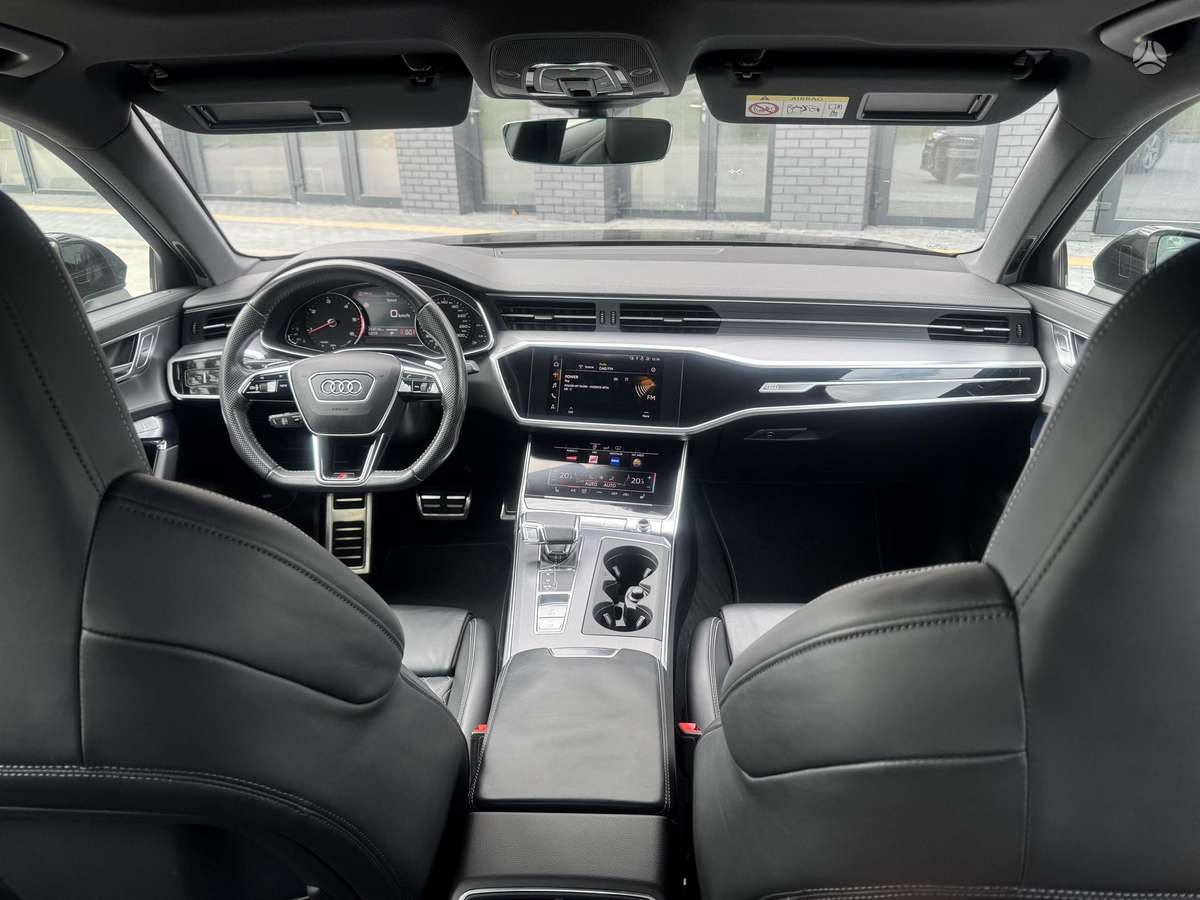 Audi A6, 2.0 l., Седан