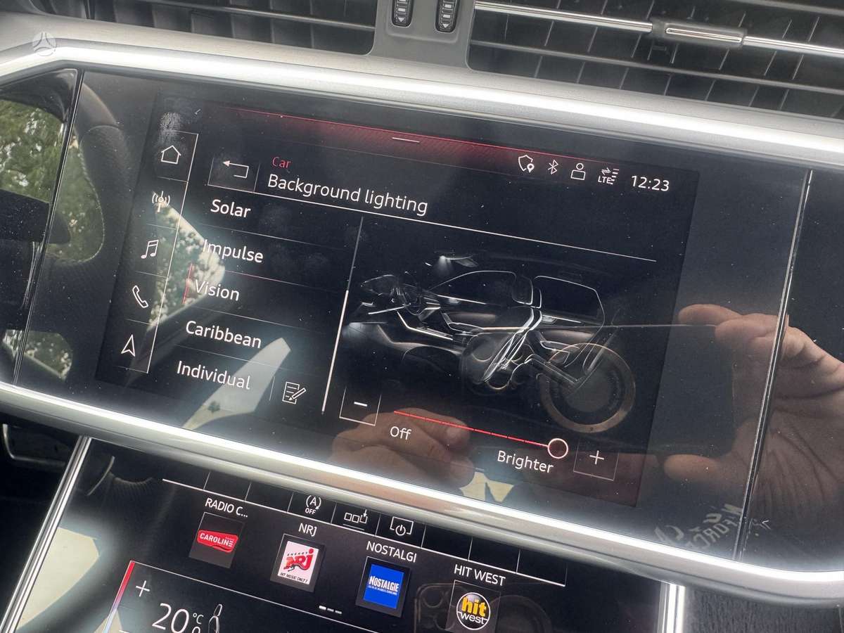 Audi A6, 2.0 l., Седан