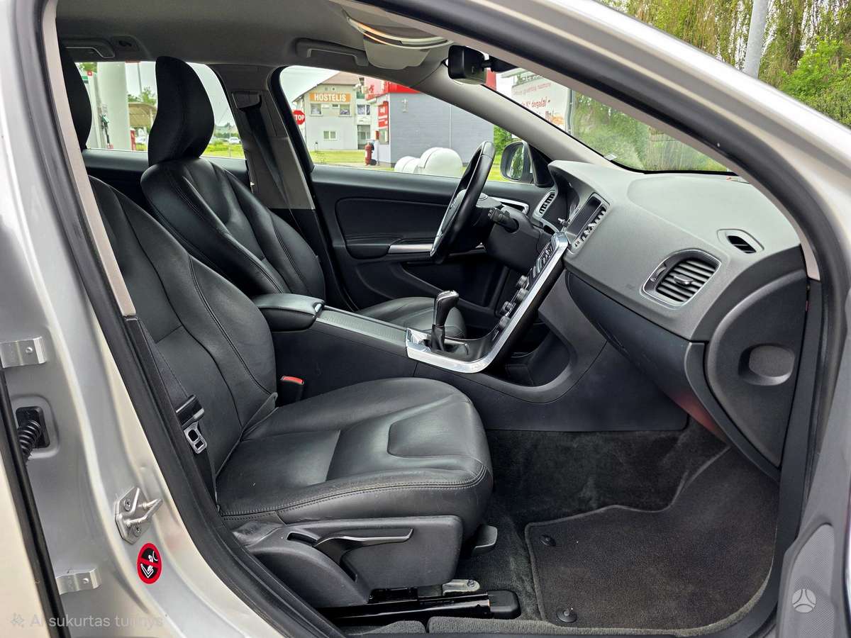 Volvo V60, 2.0 l., wagon
