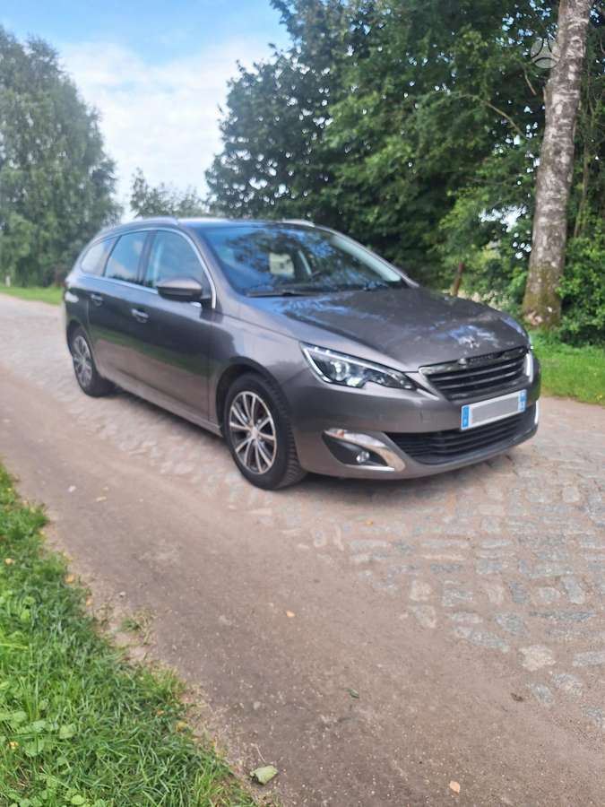 Peugeot 308, 1.2 l., Универсал
